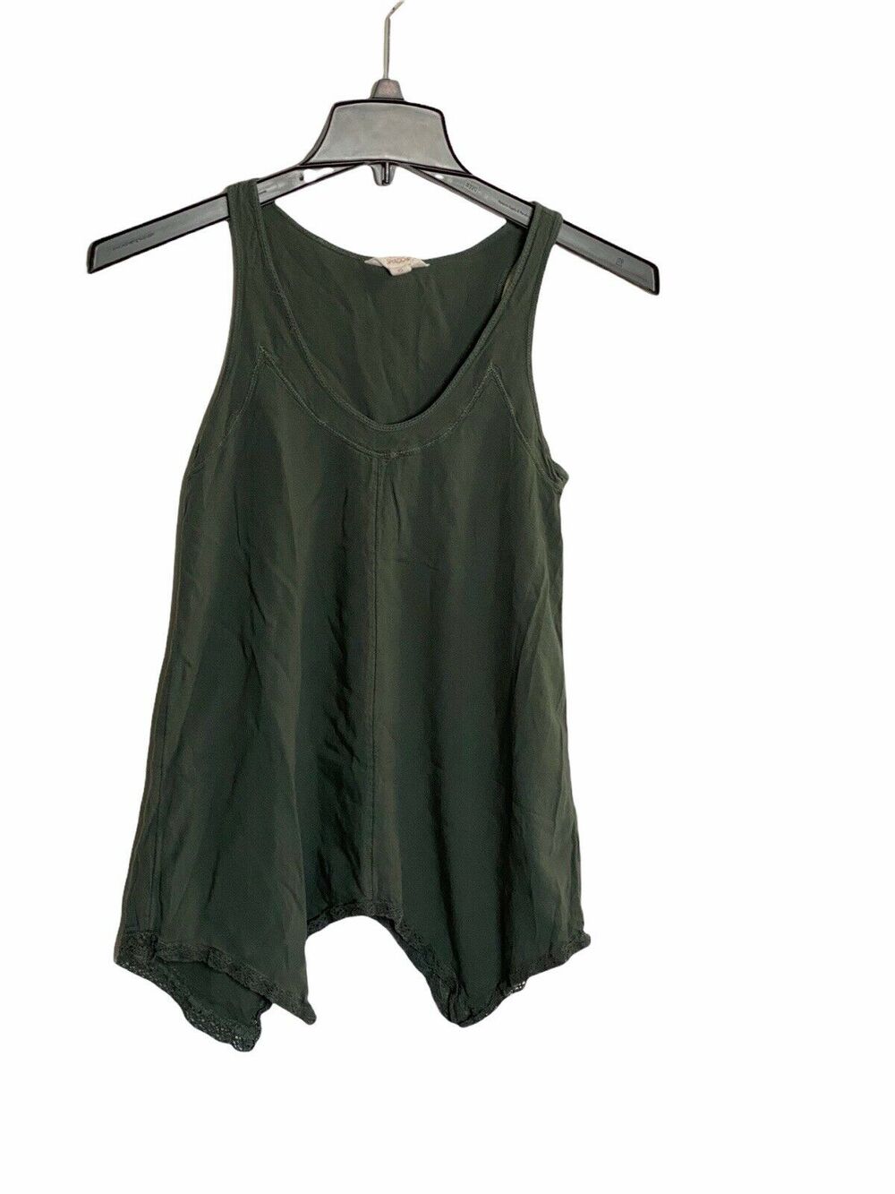 Sun And Shadow Women’s Olive green Tank Blouse Top Size Xs scarf hem style